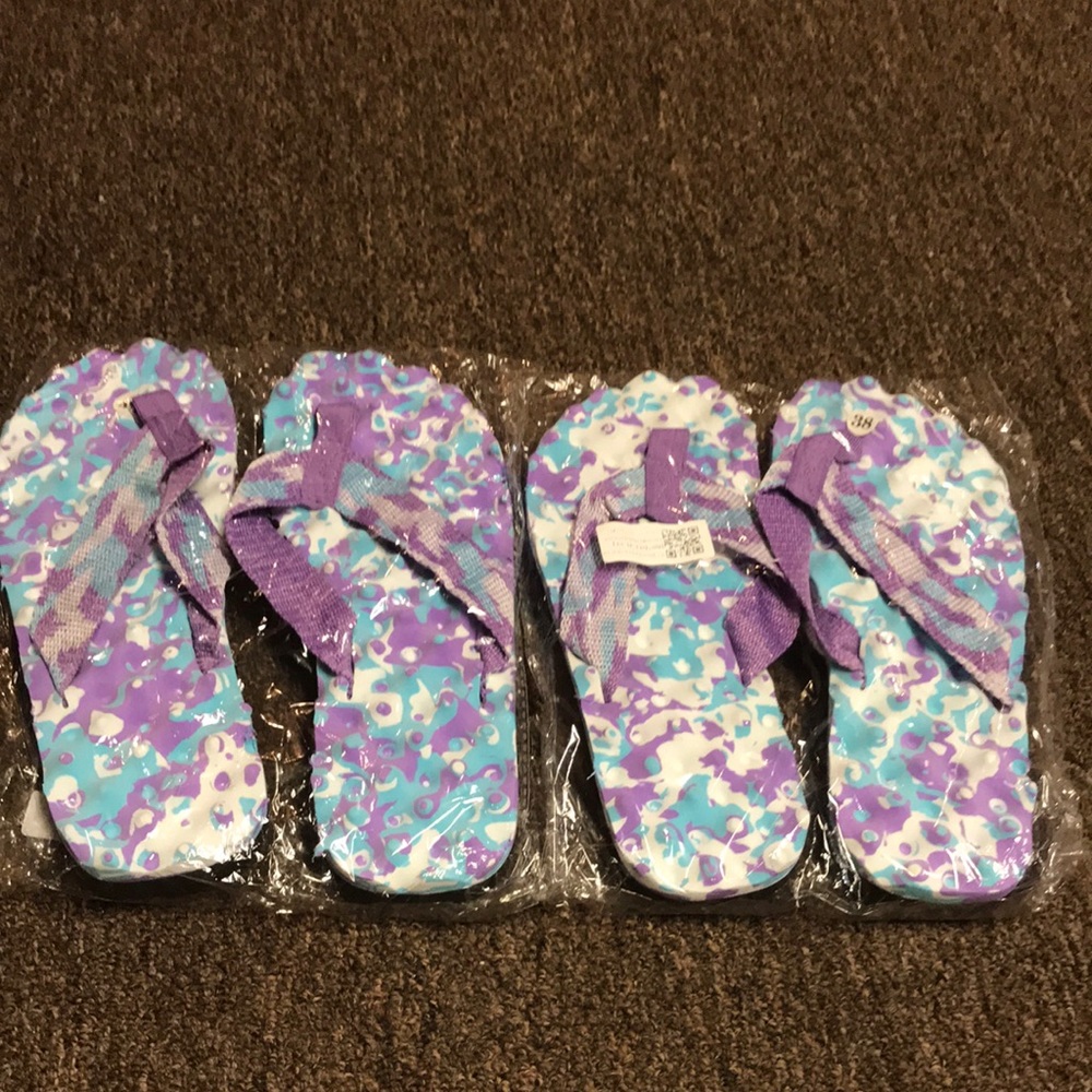 Bundle of two  flip flap  for women size 38 & 40